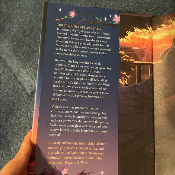 Fairyloot edition of Violet Made of Thorns - Picture 5 of 5